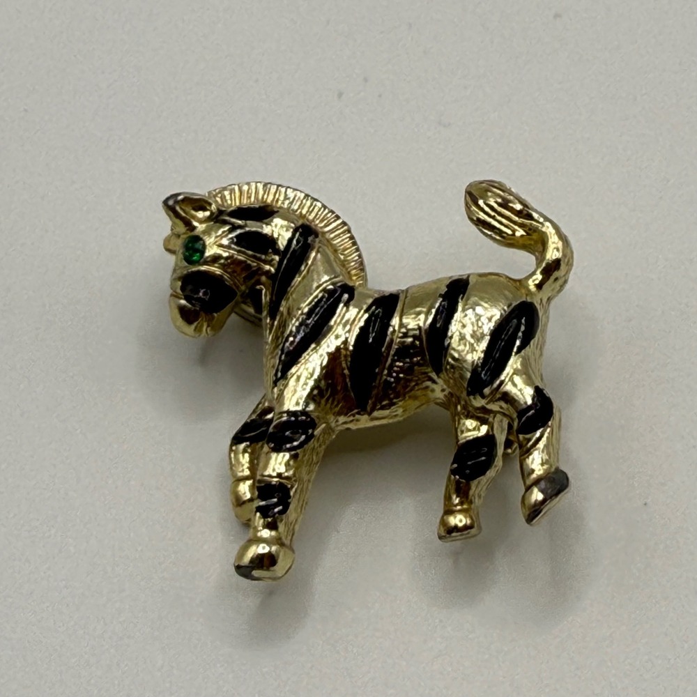 Vintage Gold Tone Zebra Brooch Pin Black Enamel Green Rhinestone Eye